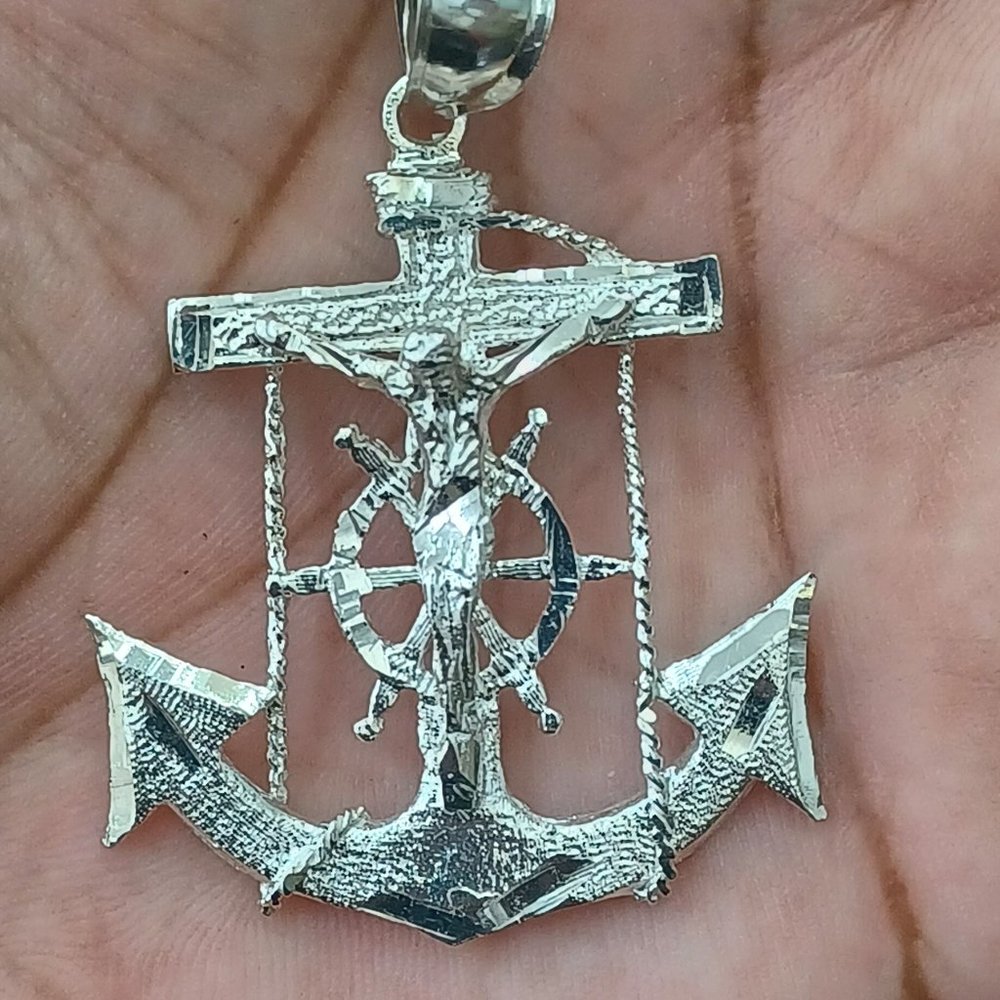 925 Sterling Silver Pendant